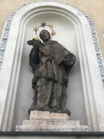 Figura św. Jana Nepomucena, przy ul Zamkowej 4a